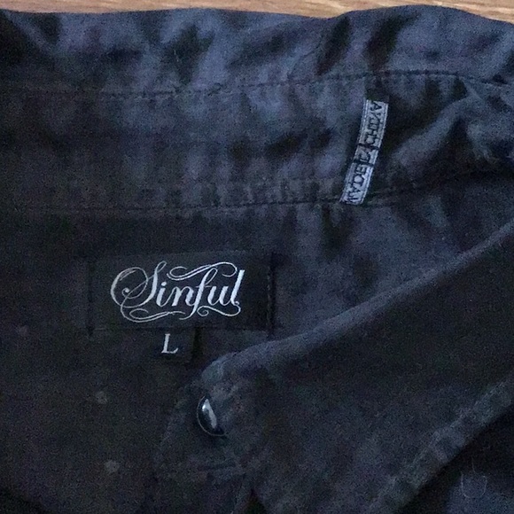 Women Sinful Shirt - Picture 2 of 7